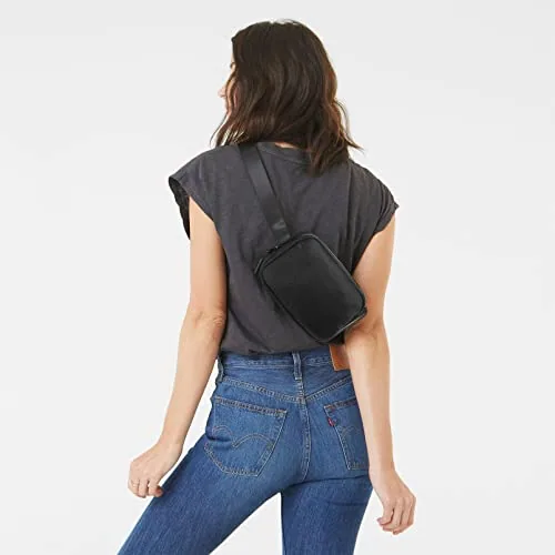 Belt Bag in Black, Style TL-XDJM1, view 2