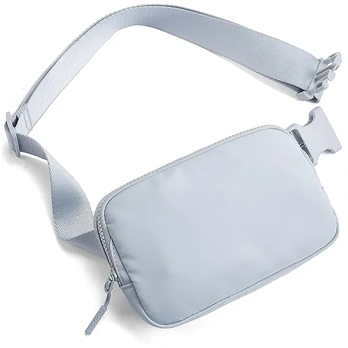 Belt Bag in Light Blue