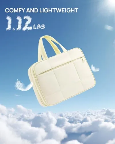 Puffer Toiletry Bag in Beige, view 2