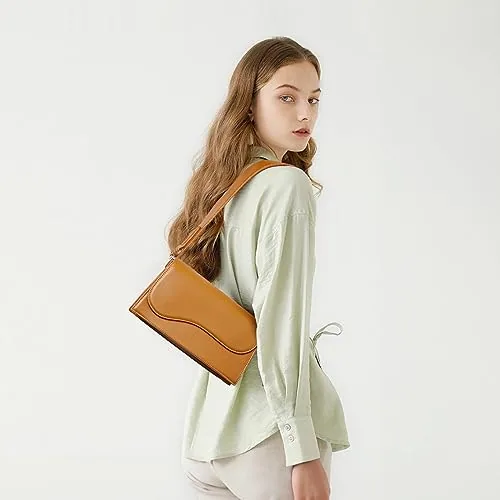 Shoulder Bag in Brown, view 2